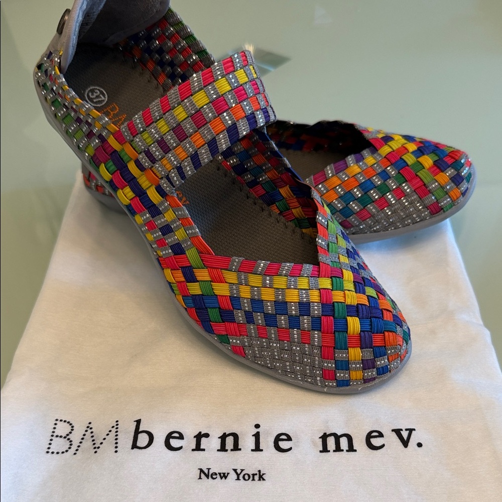bernie mev. Womens Rainbow Stretch Woven Mary Jane Ballet Flat Size 37